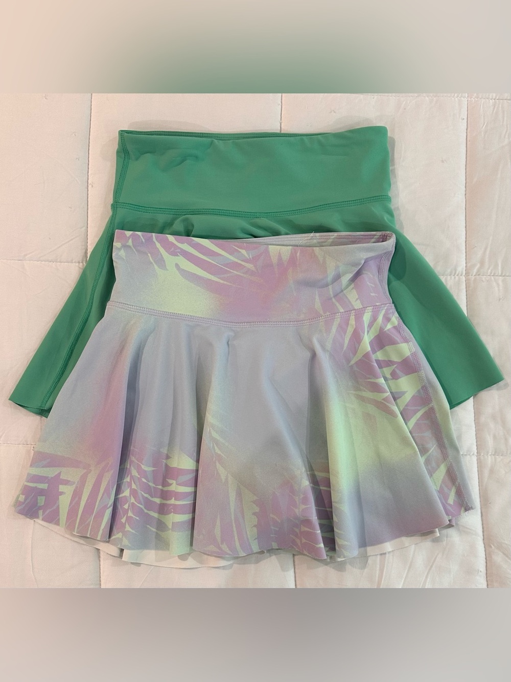 Old Navy Mint Green & Pastel Palm Skort Set Size- L